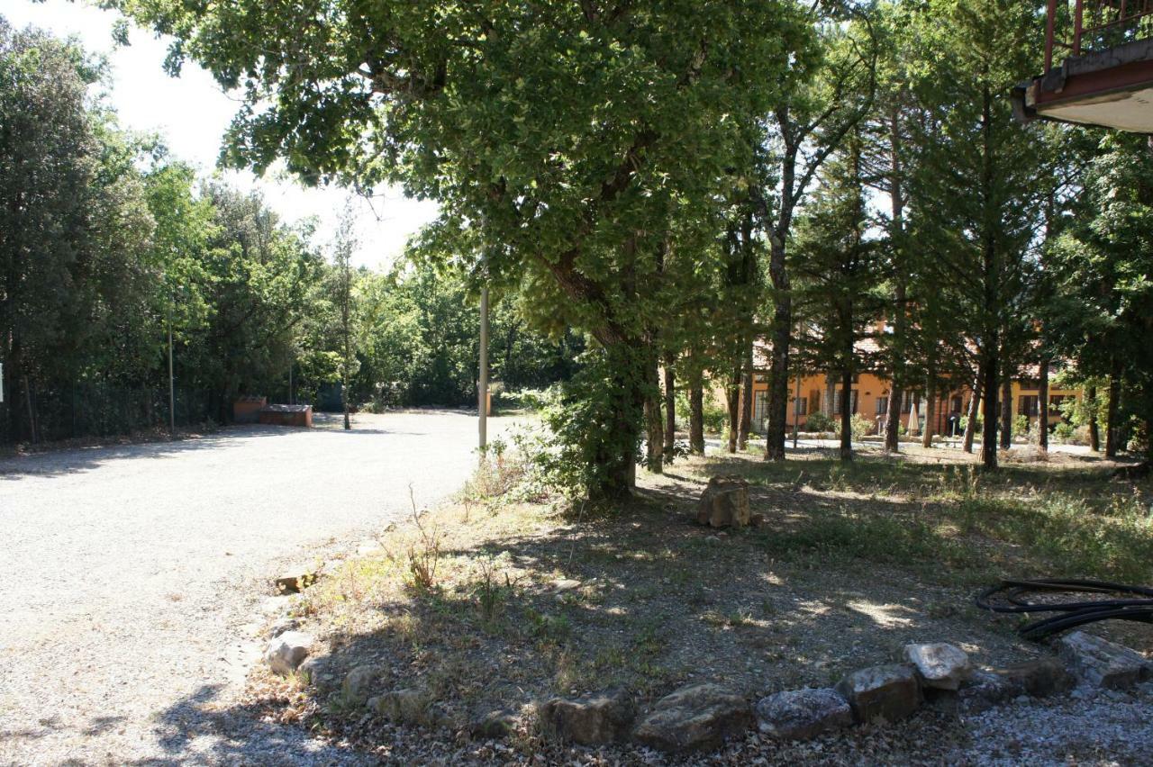 Villa Borgo La Fungaia Gambassi Terme Kültér fotó