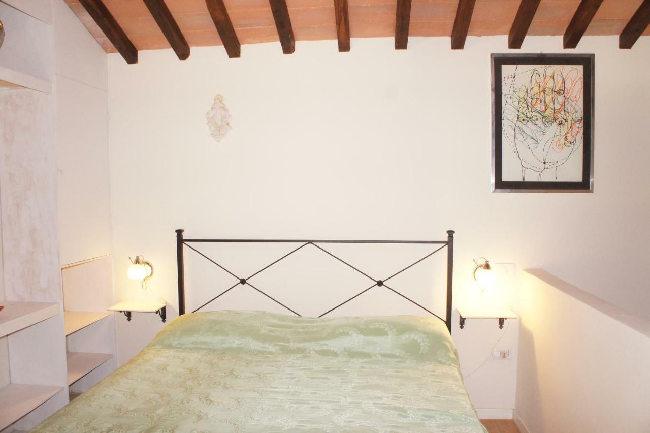 Villa Borgo La Fungaia Gambassi Terme Kültér fotó