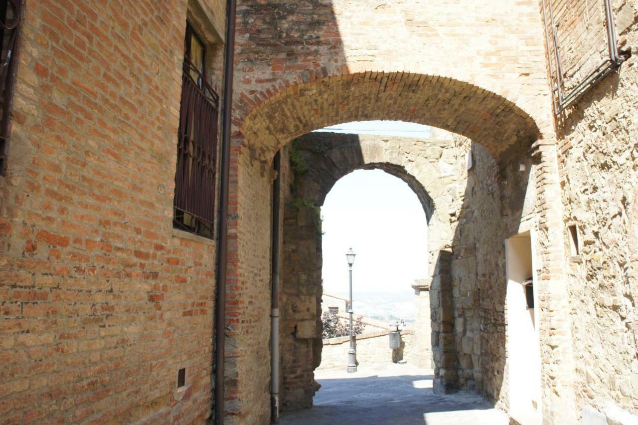Villa Borgo La Fungaia Gambassi Terme Kültér fotó