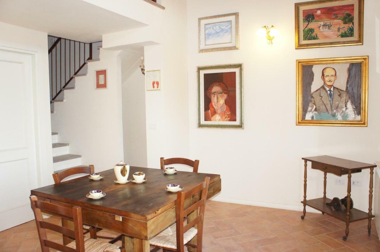 Villa Borgo La Fungaia Gambassi Terme Kültér fotó