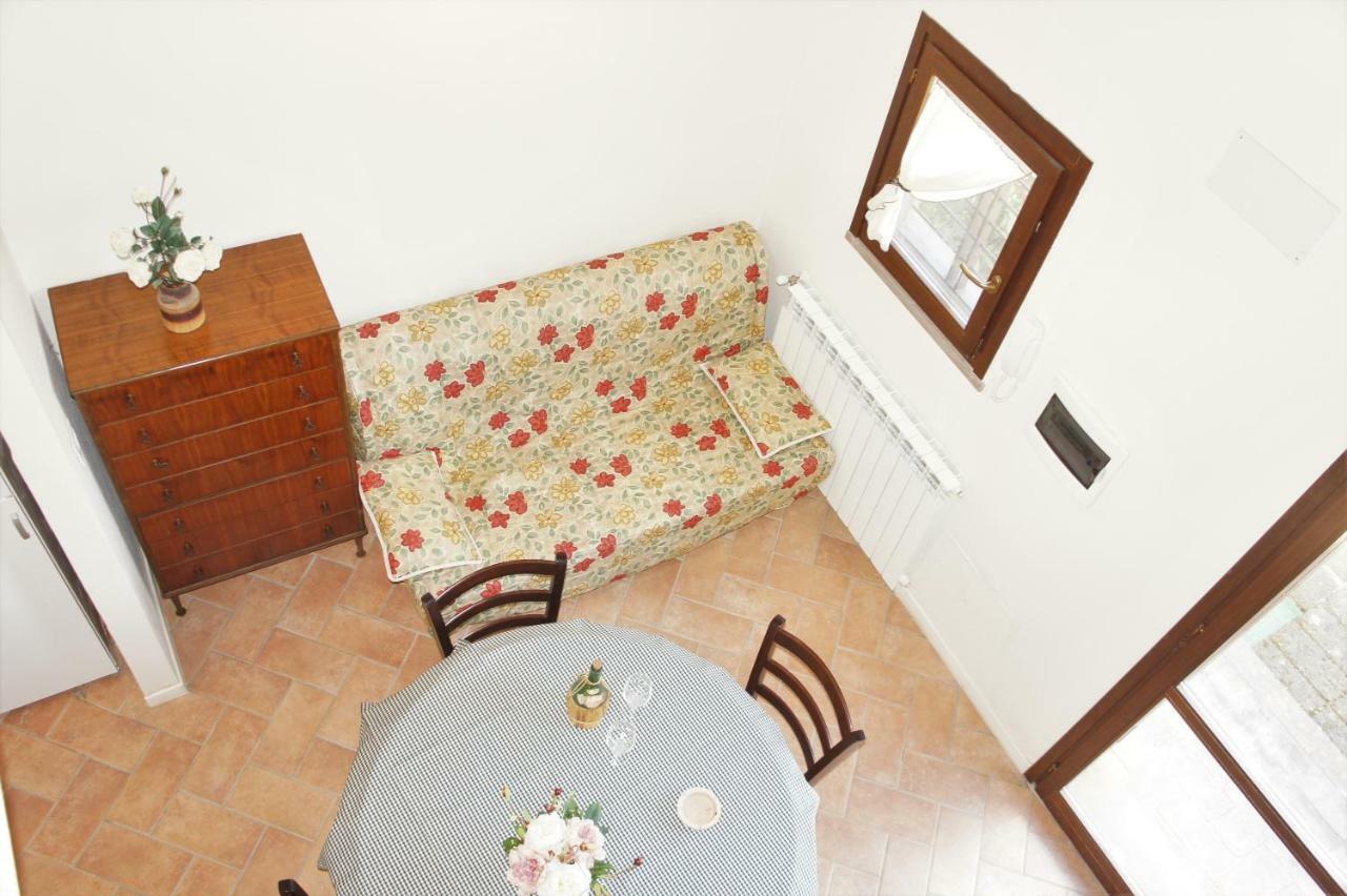 Villa Borgo La Fungaia Gambassi Terme Kültér fotó