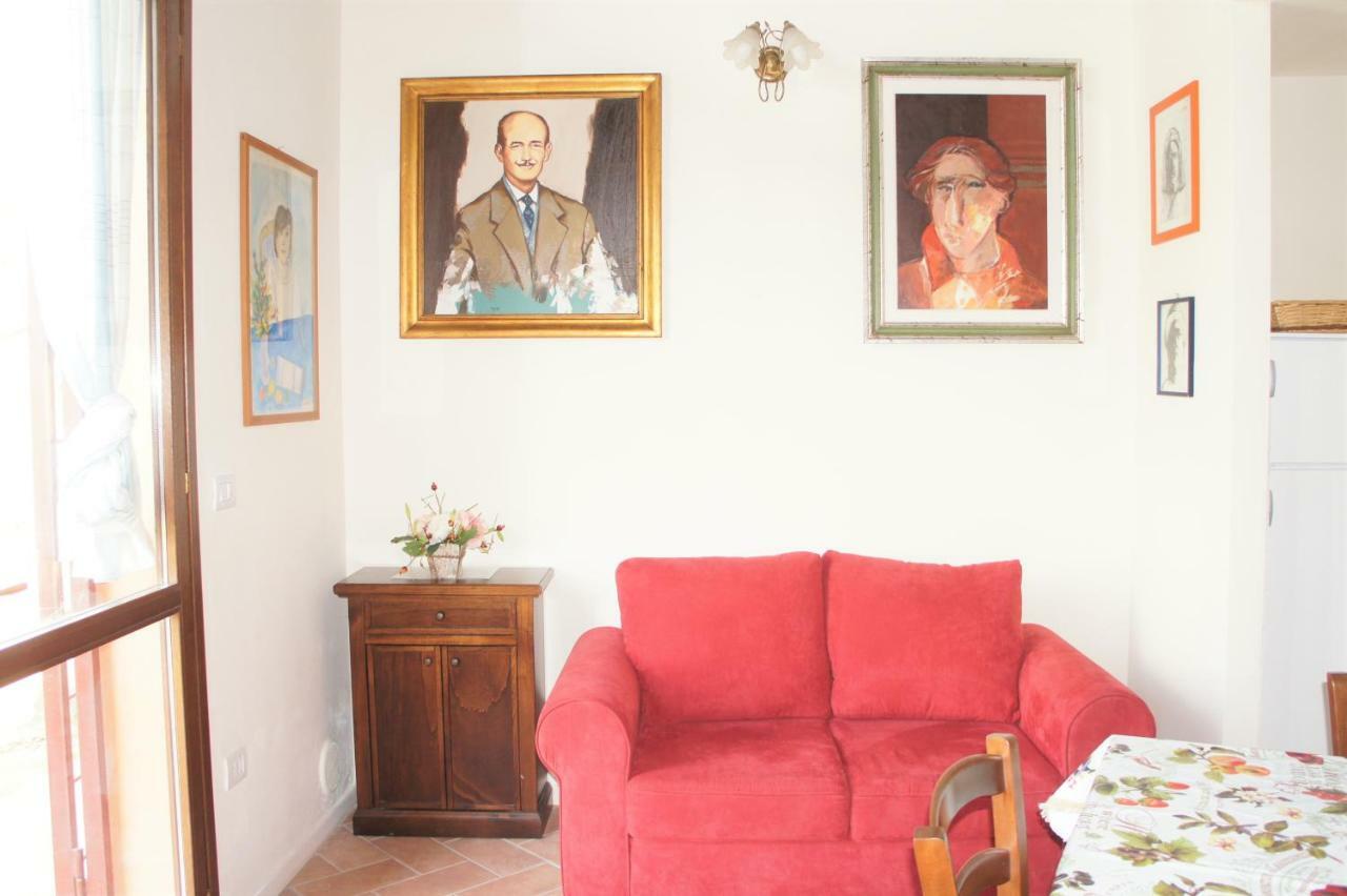 Villa Borgo La Fungaia Gambassi Terme Kültér fotó